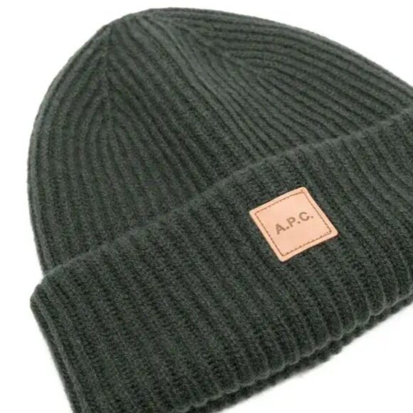 A.P.C. MICHELE KNIT WOOL & CASHMERE BEANIE IN GREEN SIZE 1 / SMALL/MEDIUM main image 4